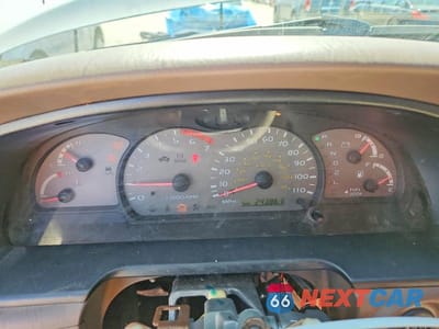Zdjęcie 9 z 13 samochodu: 2002 TOYOTA SEQUOIA SR5 VIN:5TDZT34A62S109033 - miniatura