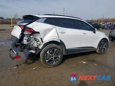 Trzecie zdjęcie samochodu z tyłu: 2025 KIA SPORTAGE EX VIN:5XYK33DF3SG262012 - miniatura