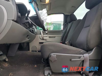 Zdjęcie 10 z 13 samochodu: 2011 CHEVROLET SILVERADO C1500 VIN:1GCNCPE0XBZ257843 - miniatura