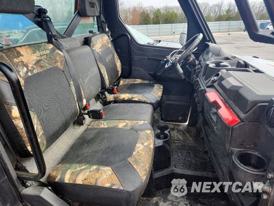 Piąte zdjęcie samochodu w środku: 2021 POLARIS RANGER XP 1000 UTILITY VEHICLE VIN:4XARRU997M8067957 - miniatura