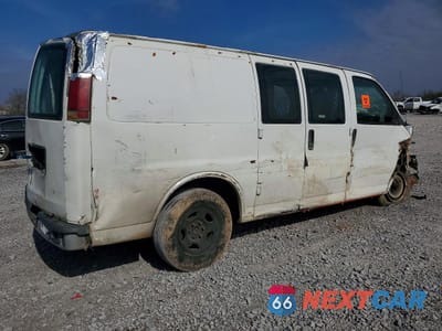 Trzecie zdjęcie samochodu z tyłu: 2001 GMC SAVANA G2500 VIN:1GTFG25M611904251 - miniatura