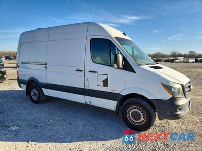 Czwarte zdjęcie samochodu z boku: 2014 MERCEDES BENZ SPRINTER 2500 VIN:WD3PE7DC3E5921517 - miniatura