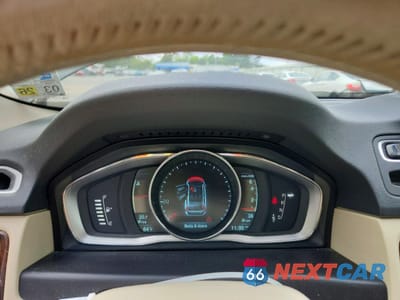 Zdjęcie 9 z 13 samochodu: 2014 VOLVO XC70 3.2 VIN:YV4952BL0E1175665 - miniatura