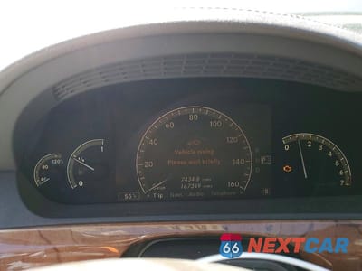 Zdjęcie 9 z 11 samochodu: 2008 MERCEDES-BENZ S 550 VIN:WDDNG71X48A184389 - miniatura