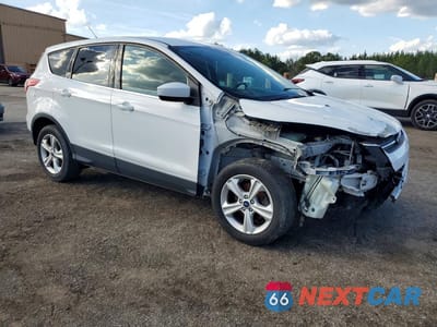 Czwarte zdjęcie samochodu z boku: 2016 FORD ESCAPE SE VIN:1FMCU0GXXGUC61574 - miniatura