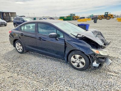 Czwarte zdjęcie samochodu z boku: 2015 HONDA CIVIC LX VIN:19XFB2F58FE000363 - miniatura