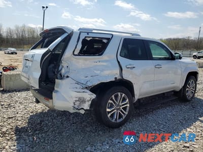 Trzecie zdjęcie samochodu z tyłu: 2025 TOYOTA 4RUNNER LIMITED VIN:JTEVA5BRXS5027378 - miniatura