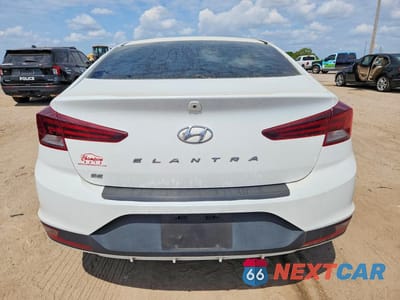 Zdjęcie 6 z 12 samochodu: 2019 HYUNDAI ELANTRA SE VIN:5NPD74LF6KH437933 - miniatura