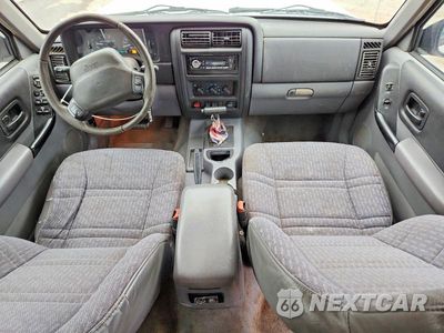 Zdjęcie 8 z 13 samochodu: 1998 JEEP CHEROKEE SPORT VIN:1J4FT68S0WL136852 - miniatura