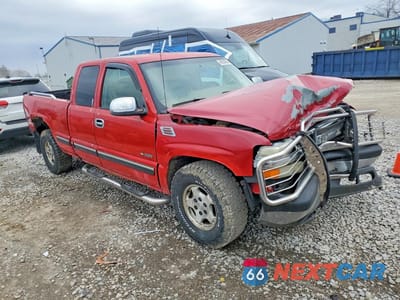 Czwarte zdjęcie samochodu z boku: 1999 CHEVROLET SILVERADO K1500 VIN:2GCEK19T1X1263681 - miniatura