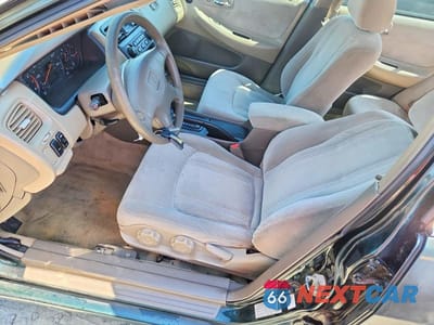 Zdjęcie 7 z 12 samochodu: 1999 HONDA ACCORD EX VIN:1HGCG565XXA075609 - miniatura