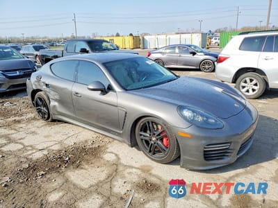 Czwarte zdjęcie samochodu z boku: 2015 PORSCHE PANAMERA GTS VIN:WP0AF2A72FL080936 - miniatura