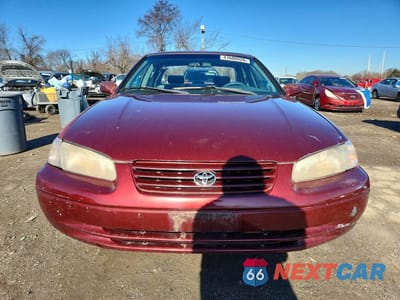 Piąte zdjęcie samochodu w środku: 1999 TOYOTA CAMRY VIN:4T1BG22K9XU467849 - miniatura