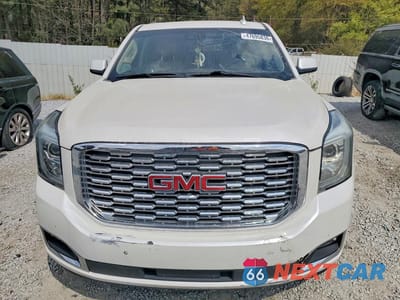 Piąte zdjęcie samochodu w środku: 2020 GMC YUKON DENALI VIN:1GKS2CKJ5LR191011 - miniatura