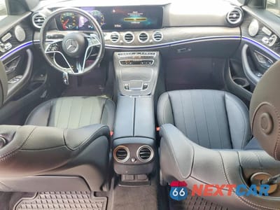 Zdjęcie 8 z 12 samochodu: 2023 MERCEDES-BENZ E 350 4MATIC VIN:W1KZF8EB7PB099600 - miniatura