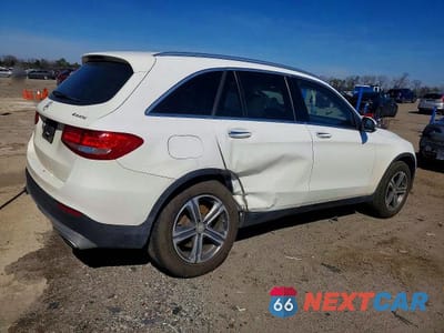 Trzecie zdjęcie samochodu z tyłu: 2016 MERCEDES-BENZ GLC 300 4MATIC VIN:WDC0G4KB6GF052249 - miniatura
