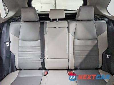 Zdjęcie 10 z 14 samochodu: 2023 TOYOTA RAV4 HYBRID XLE PREMIUM VIN:JTMB6RFV1PD087957 - miniatura