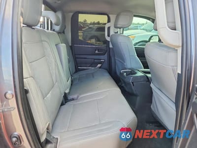 Zdjęcie 10 z 11 samochodu: 2024 TOYOTA TUNDRA DOUBLE CAB SR VIN:5TFLA5DA9RX177953 - miniatura