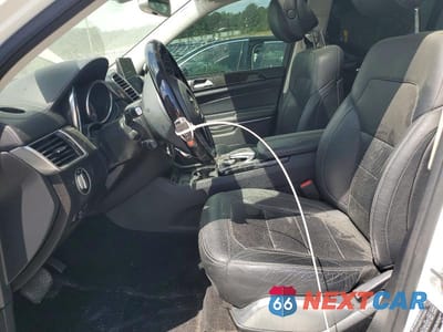 Zdjęcie 7 z 12 samochodu: 2018 MERCEDES-BENZ GLS 550 4MATIC VIN:4JGDF7DE5JB075468 - miniatura