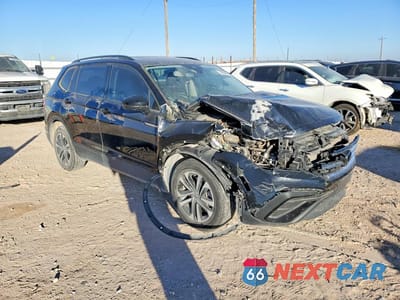 Czwarte zdjęcie samochodu z boku: 2023 VOLKSWAGEN TIGUAN VIN:3VVRB7AX7PM072389 - miniatura