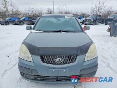Piąte zdjęcie samochodu w środku: 2008 KIA RIO BASE VIN:KNADE123686433473 - miniatura