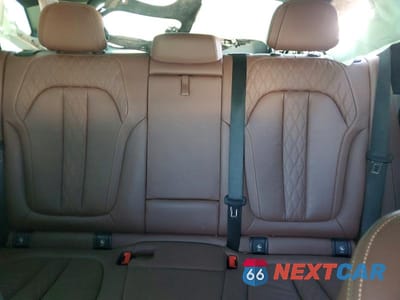 Zdjęcie 10 z 13 samochodu: 2020 BMW X5 M50I VIN:5UXJU4C02L9C19829 - miniatura