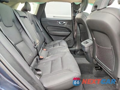 Zdjęcie 11 z 14 samochodu: 2025 VOLVO XC60 PLUS VIN:YV4M12RC3S1112681 - miniatura