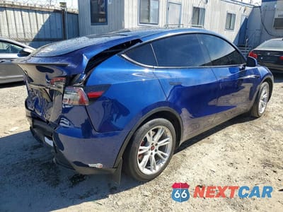 Trzecie zdjęcie samochodu z tyłu: 2023 TESLA MODEL Y VIN:7SAYGDEE3PF810764 - miniatura