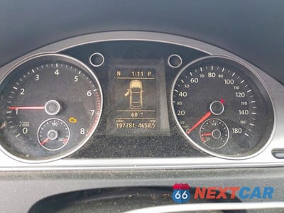 Zdjęcie 9 z 12 samochodu: 2013 VOLKSWAGEN CC SPORT VIN:WVWBN7AN8DE510215 - miniatura