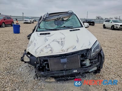 Piąte zdjęcie samochodu w środku: 2019 MERCEDES-BENZ GLS 550 4MATIC VIN:4JGDF7DE1KB196287 - miniatura