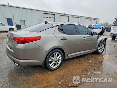 Trzecie zdjęcie samochodu z tyłu: 2013 KIA OPTIMA EX VIN:5XXGN4A75DG255881 - miniatura