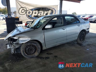 2004 TOYOTA COROLLA LE JTDBR32E842017857 - główne zdjęcie licytacji z USA - miniatura
