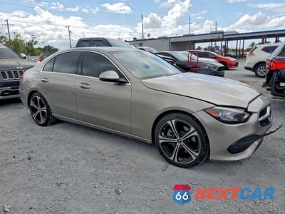 Czwarte zdjęcie samochodu z boku: 2023 MERCEDES-BENZ C 300 VIN:W1KAF4GB0PR096368 - miniatura