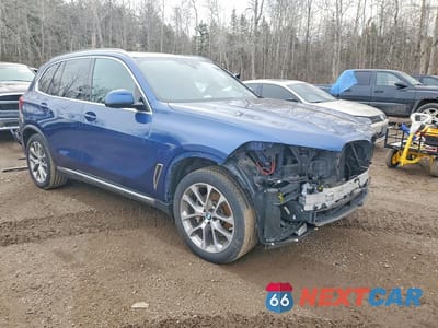 Czwarte zdjęcie samochodu z boku: 2019 BMW X5 XDRIVE40I VIN:5UXCR6C51KLL09246 - miniatura