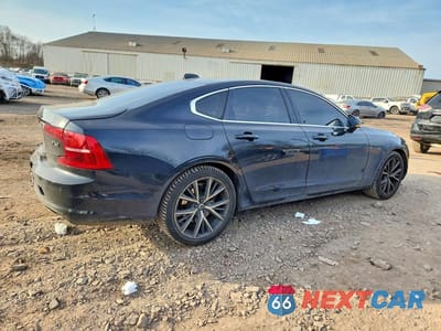 Trzecie zdjęcie samochodu z tyłu: 2017 VOLVO S90 T6 MOMENTUM VIN:YV1A22MK4H1013081 - miniatura