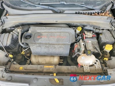 Zdjęcie 12 z 12 samochodu: 2019 JEEP RENEGADE LATITUDE VIN:ZACNJABB9KPJ92360 - miniatura