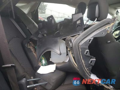 Zdjęcie 11 z 12 samochodu: 2019 DODGE JOURNEY SE VIN:3C4PDCBB4KT837892 - miniatura