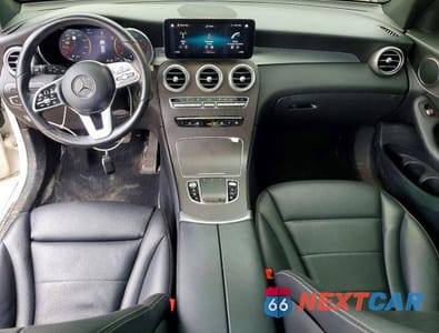 Zdjęcie 8 z 12 samochodu: 2022 MERCEDES-BENZ GLC 300 4MATIC VIN:W1N0G8EB9NV372170 - miniatura