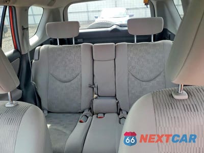 Zdjęcie 10 z 13 samochodu: 2011 TOYOTA RAV4 BASE VIN:2T3ZF4DVXBW079968 - miniatura