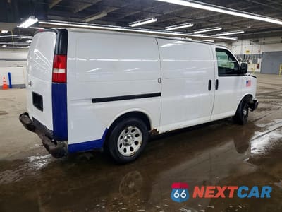 Trzecie zdjęcie samochodu z tyłu: 2012 CHEVROLET EXPRESS 1500 CARGO UTILITY / SERVICE VAN VIN:1GCSGAFX2C1191160 - miniatura