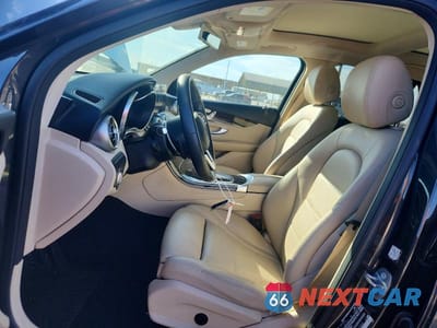 Zdjęcie 7 z 13 samochodu: 2020 MERCEDES-BENZ GLC 300 VIN:WDC0G8DB2LF699505 - miniatura