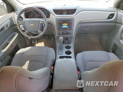 Zdjęcie 8 z 13 samochodu: 2016 CHEVROLET TRAVERSE LS VIN:1GNKRFKD8GJ203957 - miniatura