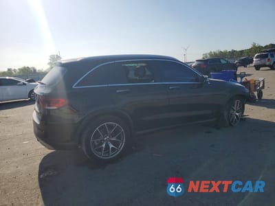 Trzecie zdjęcie samochodu z tyłu: 2020 MERCEDES-BENZ GLC 300 VIN:W1N0G8DB5LF859925 - miniatura