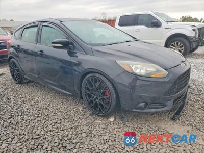 Czwarte zdjęcie samochodu z boku: 2013 FORD FOCUS ST VIN:1FADP3L91DL172153 - miniatura