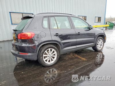 Trzecie zdjęcie samochodu z tyłu: 2018 VOLKSWAGEN TIGUAN LIMITED VIN:WVGBV7AX4JK002060 - miniatura