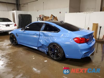 Drugie zdjęcie samochodu z przodu: 2015 BMW M4 VIN:WBS3R9C50FK330922 - miniatura
