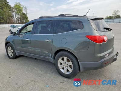 Drugie zdjęcie samochodu z przodu: 2011 CHEVROLET TRAVERSE LT VIN:1GNKRJED2BJ111928 - miniatura