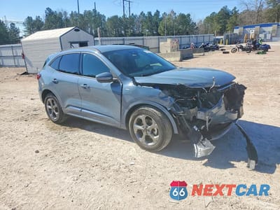 Czwarte zdjęcie samochodu z boku: 2023 FORD ESCAPE ST LINE SELECT VIN:1FMCU9NA7PUB20447 - miniatura