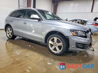 Czwarte zdjęcie samochodu z boku: 2009 AUDI Q5 3.2 VIN:WA1KK78R49A036676 - miniatura