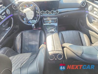 Zdjęcie 8 z 11 samochodu: 2018 MERCEDES-BENZ E 300 4MATIC VIN:WDDZF4KB7JA296616 - miniatura